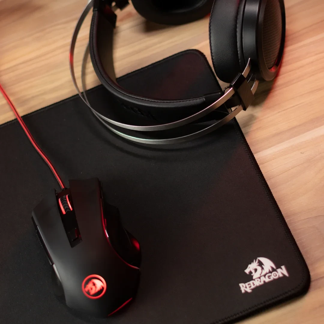 Mousepad Gamer Redragon Flick S